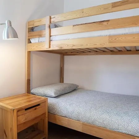 Bright And Spacious Penthouse With Private Terrace 公寓 *