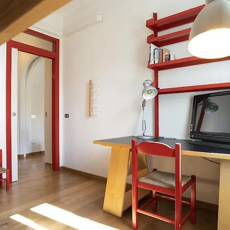 公寓 Bright And Spacious Penthouse With Private Terrace *