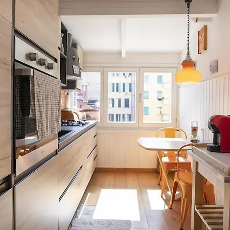 Bright And Spacious Penthouse With Private Terrace 公寓